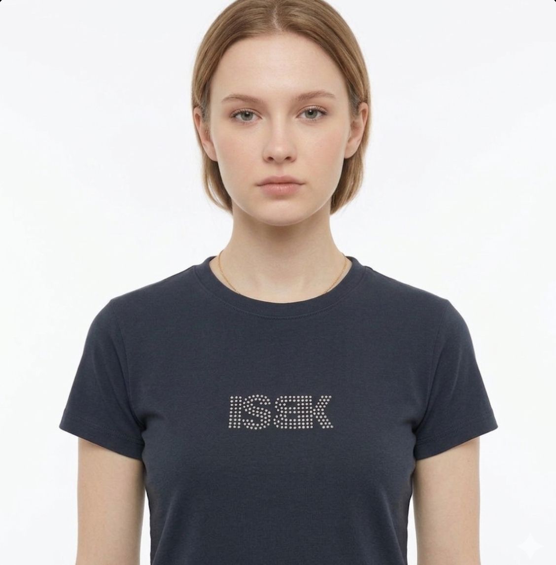 Art. 32 -  T-SHIRT Nero Donna strass neri